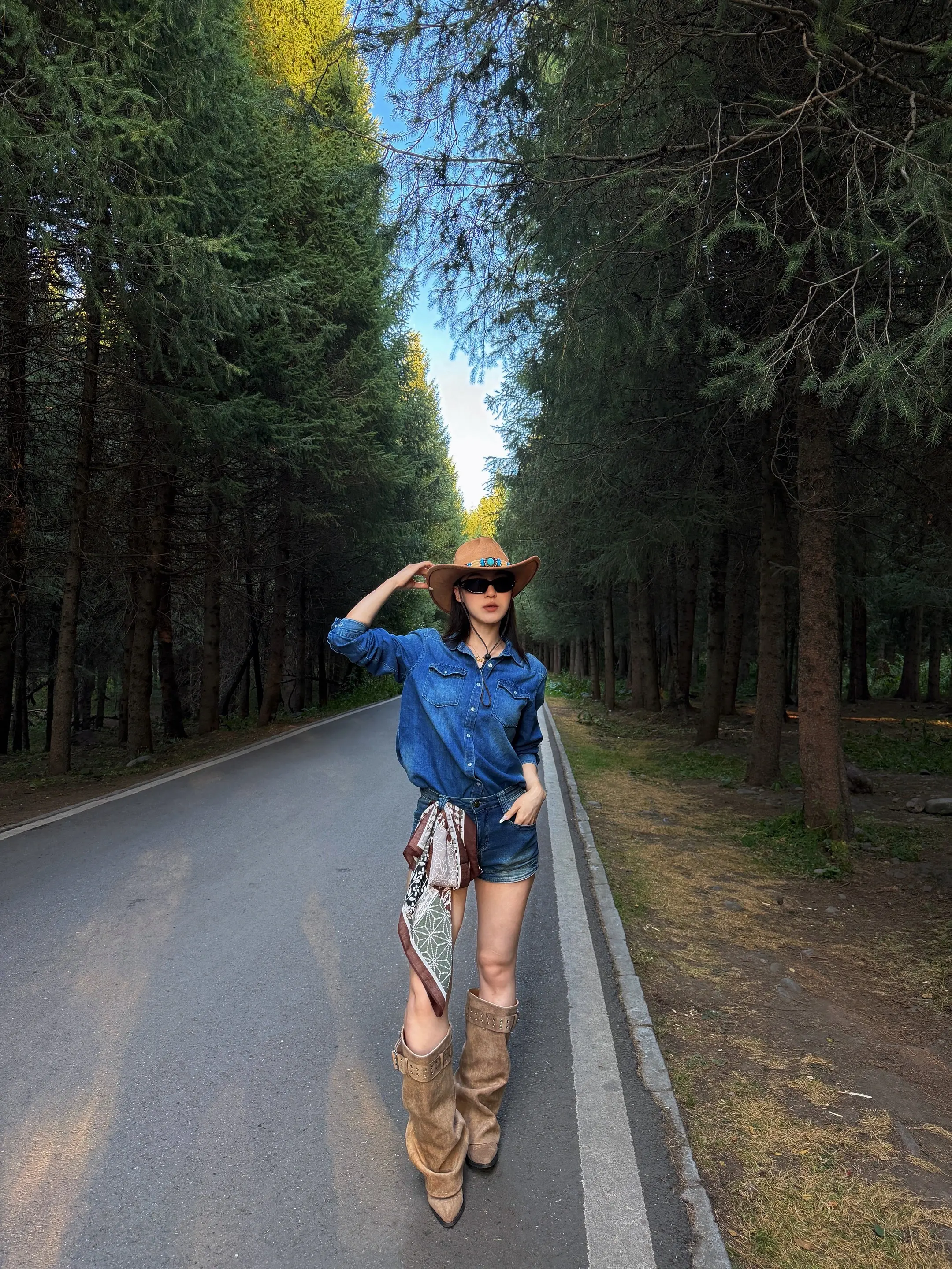 松弛感户外 自由感拍照 路旁随手拍 享受自由 盘龙古道