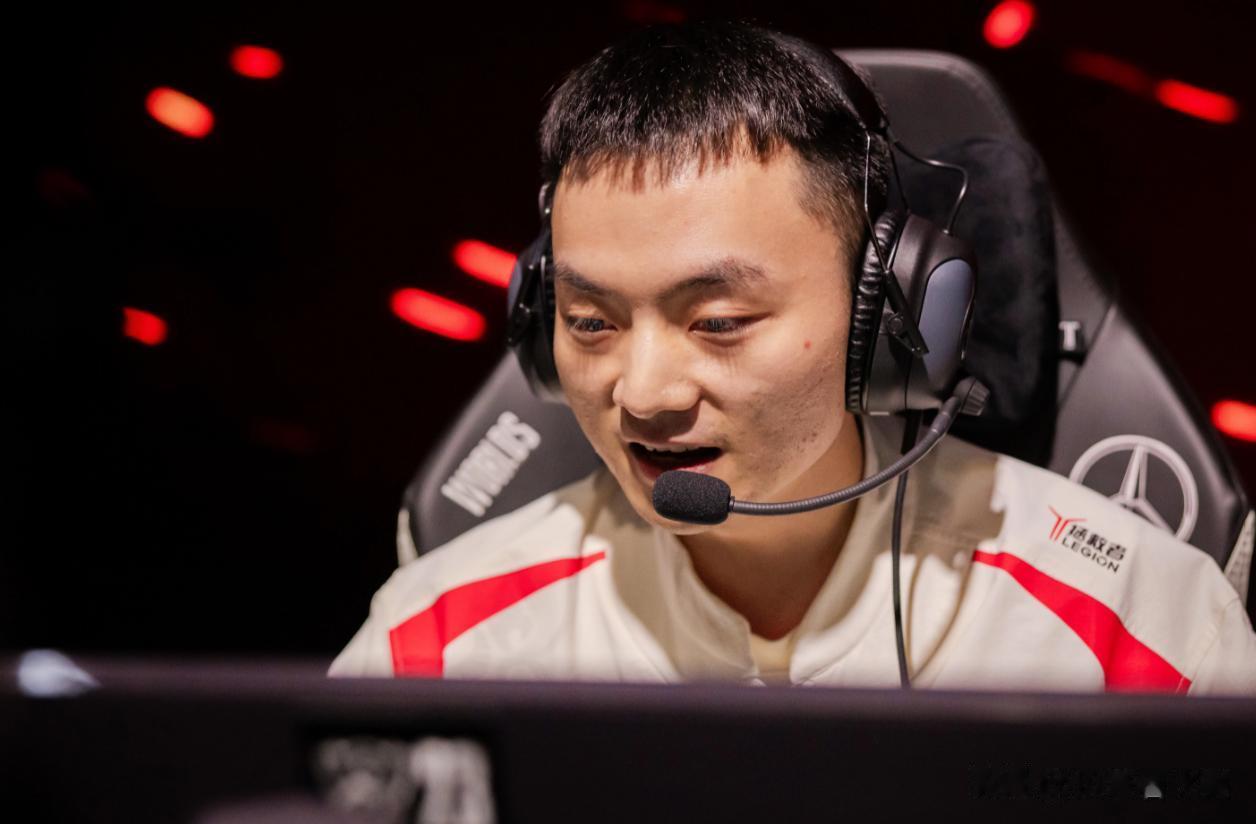 #2023LPL#网友爆料：WBG卖Light，是为了买Gala！教练和打野都会
