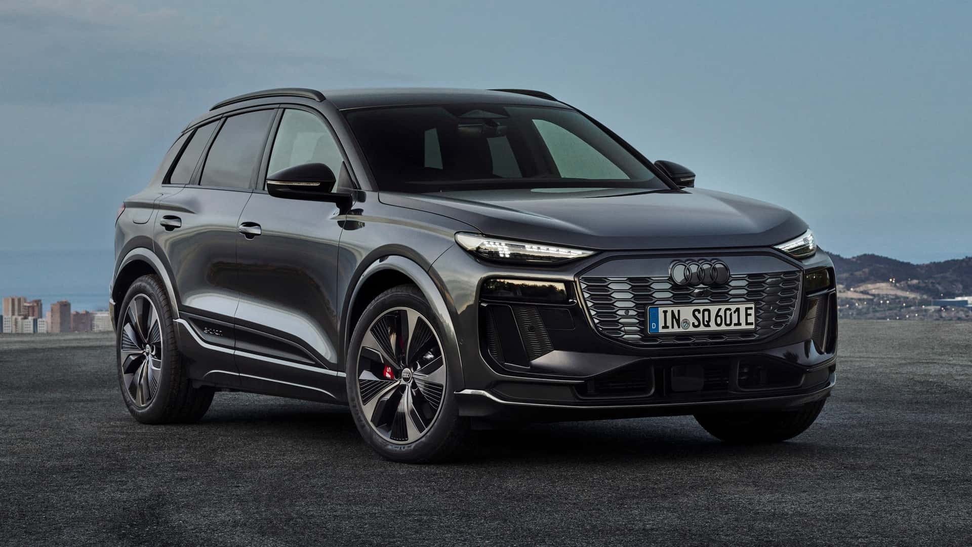 全新奥迪Q6 E-Tron，这外壳要是给新Q5多好[黑线] 其实仔细看车体下沿那