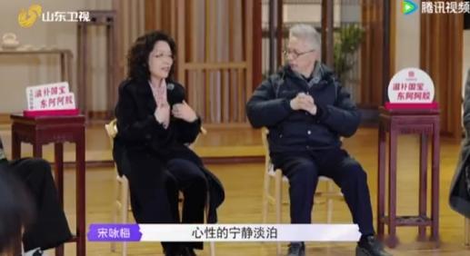 情绪稳定的人赢在了长寿起跑线少一点焦虑，多一点从容，长寿的秘诀就在平和的心态里。