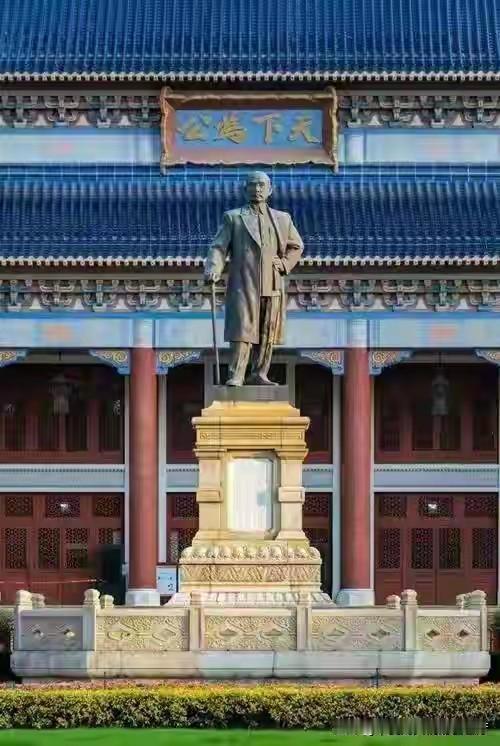 学生时代，历史老师就跟我们说：历史上从来没有正义和非正义可言，因为历史是由胜利者