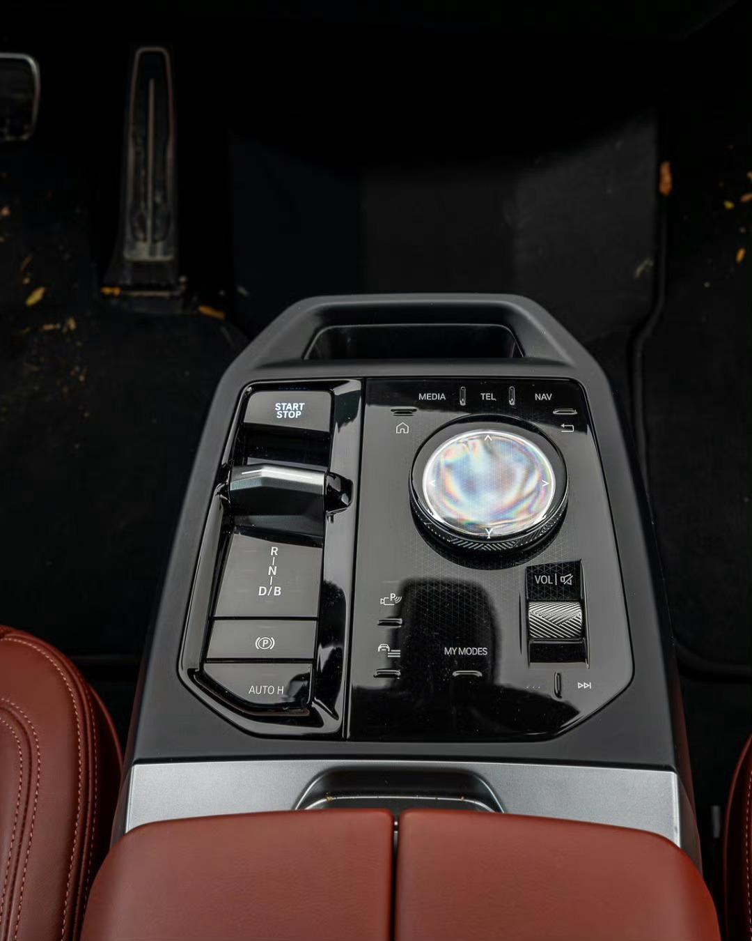 BMW iX xDrive60 ｜宝马 