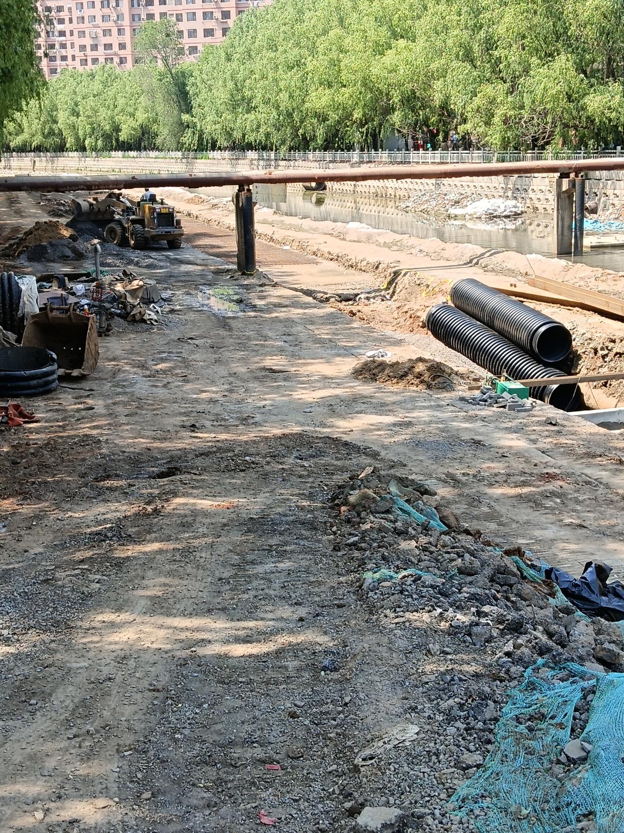 泉水河反复改造，城市建设亟需长远规划
 
大连泉水河的改造工程，让不少周边居民心