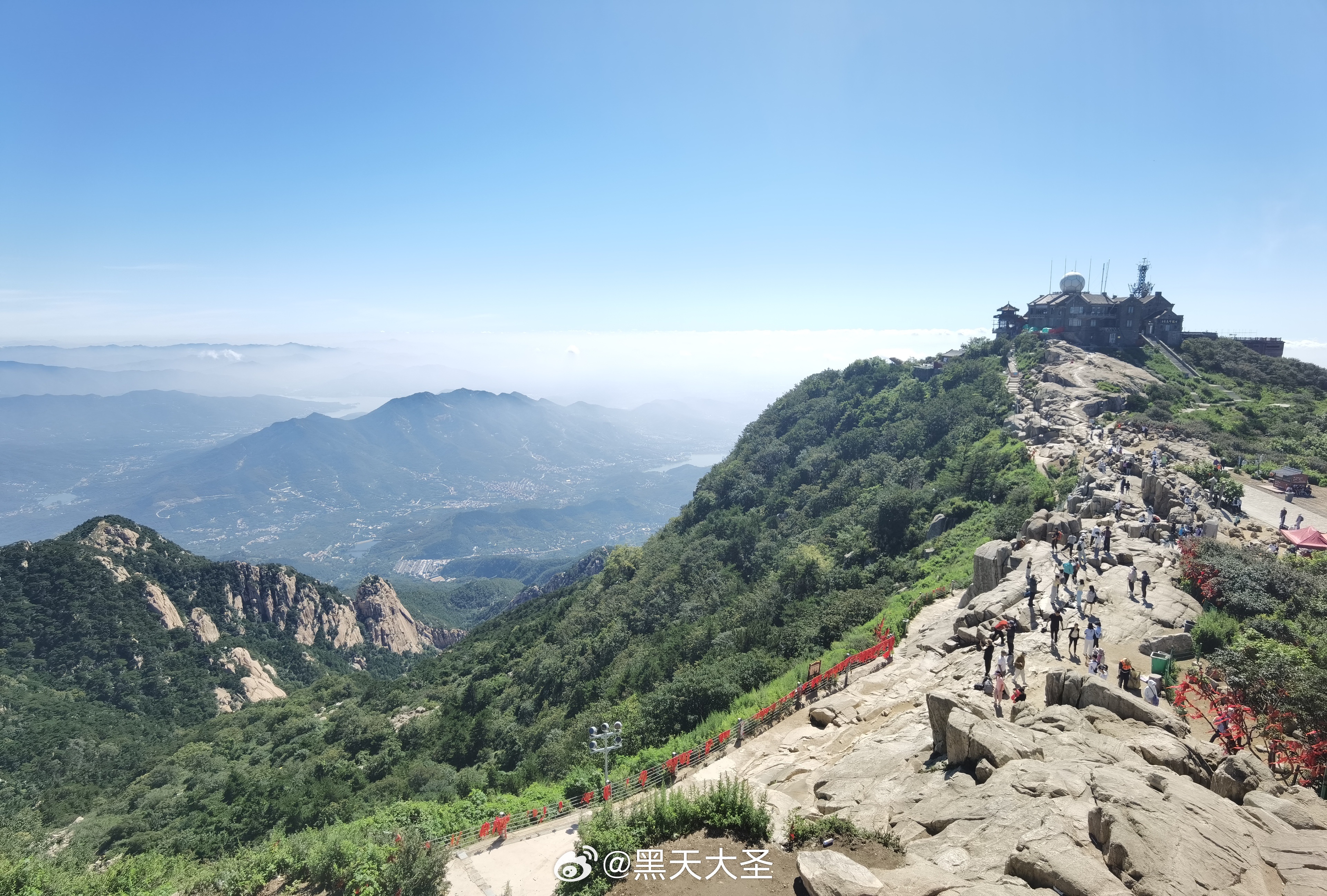 泰山  听说，泰山风景区上热搜了