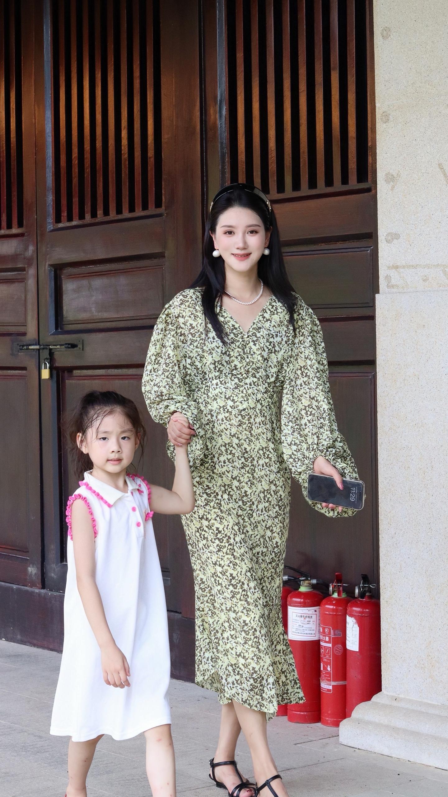 你信不信 你把小孩教育好了 你30年来没挣到的钱 他3年就给你挣回来 ...