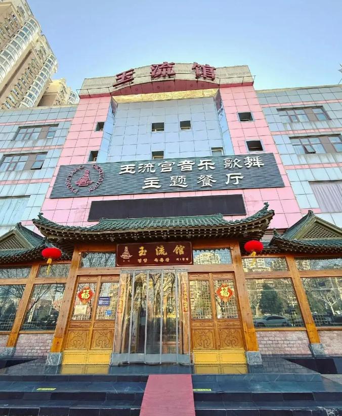 朝鲜突然让在北京的不少朝鲜女性员工回国了。

长期以来，朝鲜对海外劳务人员的管理