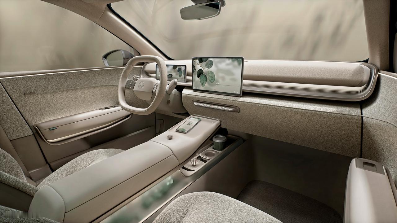 大众I D .Cross国外预售价格22.35万元，作为小型SUV
不知道引进国