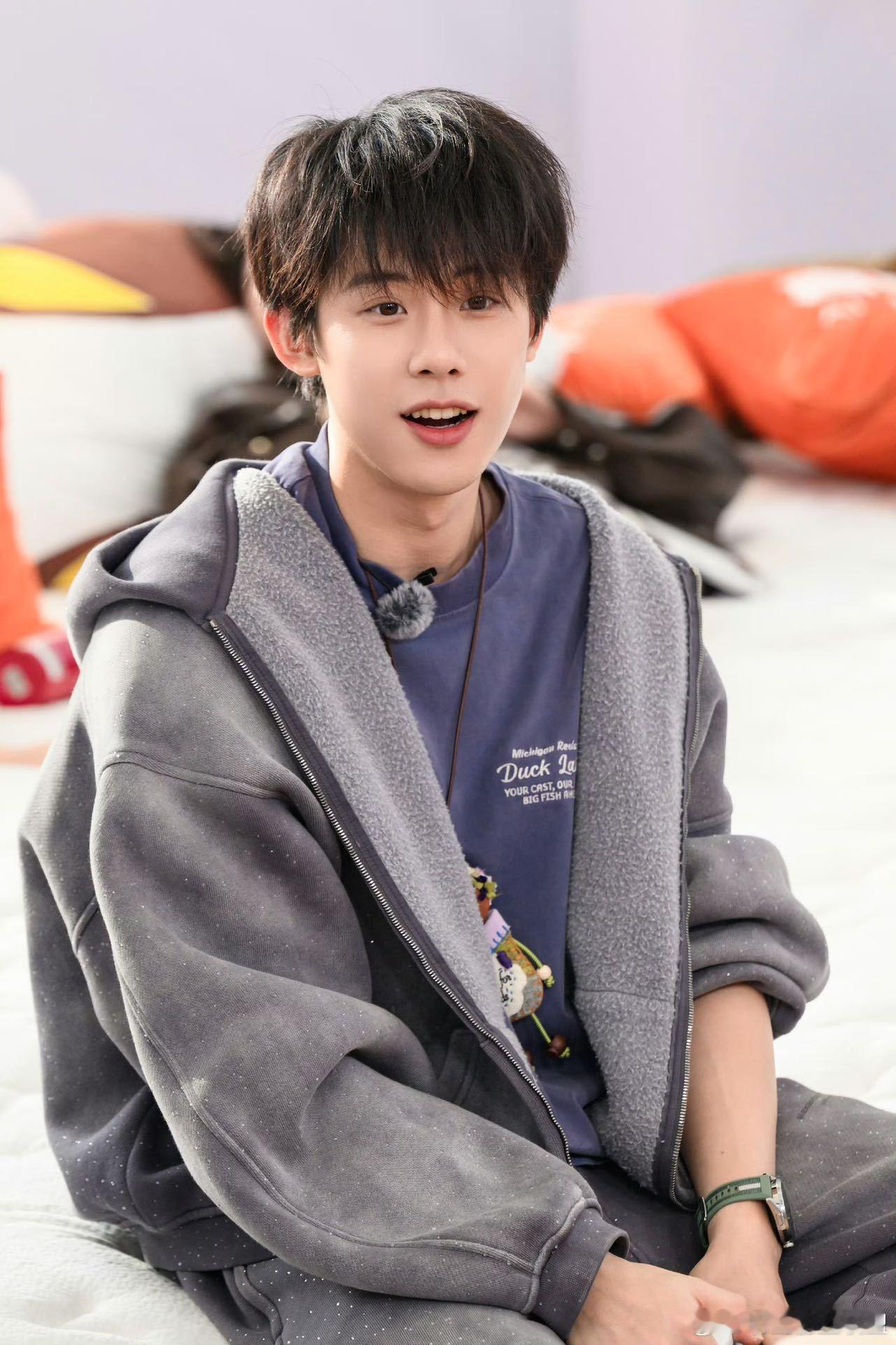 周奇说过了十五分钟就不想吃了 这个周奇是真的老减脂人了，15分钟减脂法则适用于一