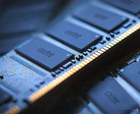 逆袭成功...国产手机终于用上自家顶级内存了。长鑫存储的LPDDR6内存正式量产