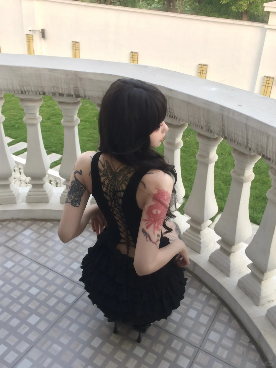 纹了背以后就喜欢穿露背衣服🦋