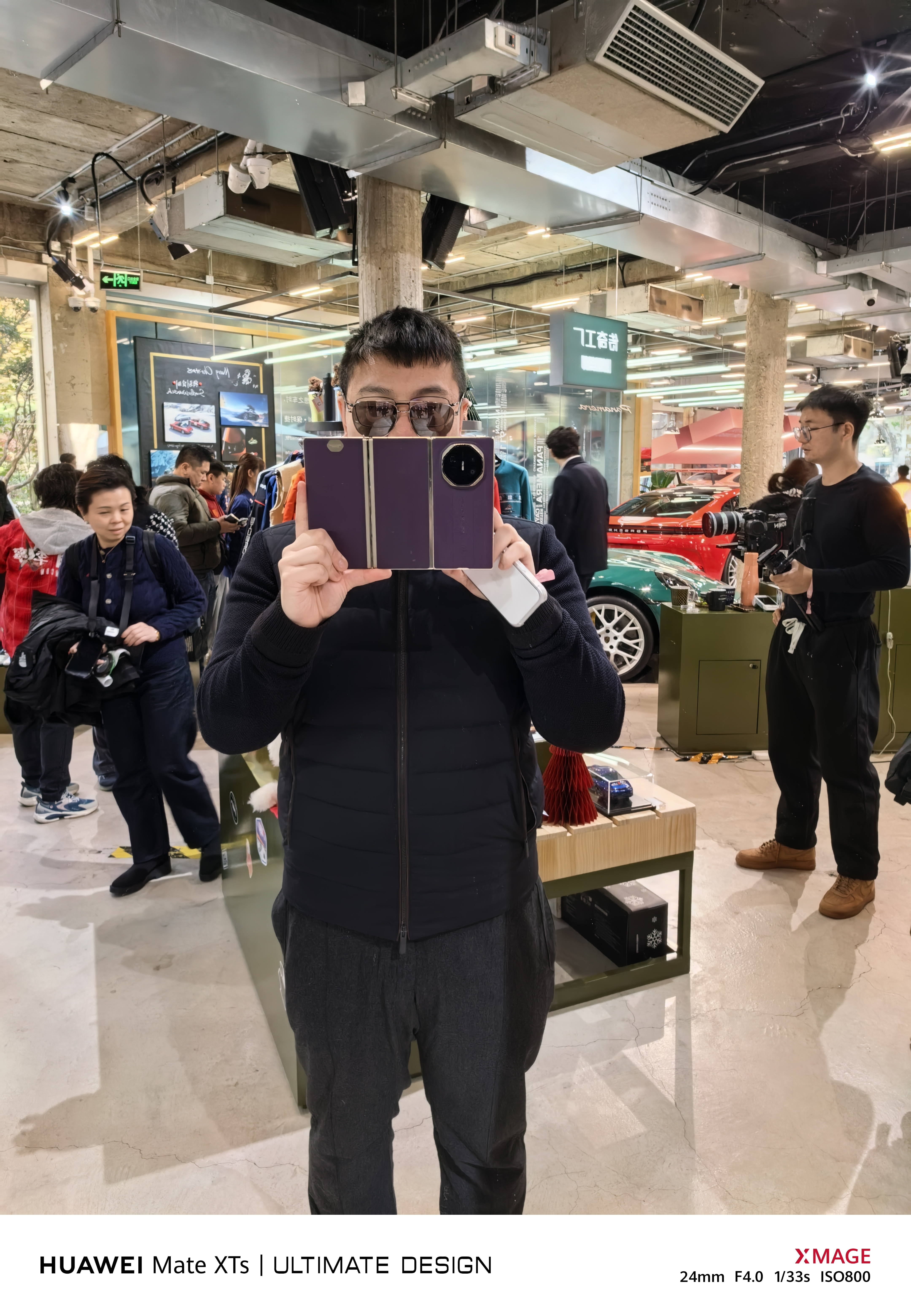 前几天去杰尼亚的奥莱发现自己的上衣了价格依旧对半砍...... （降本增效，以后