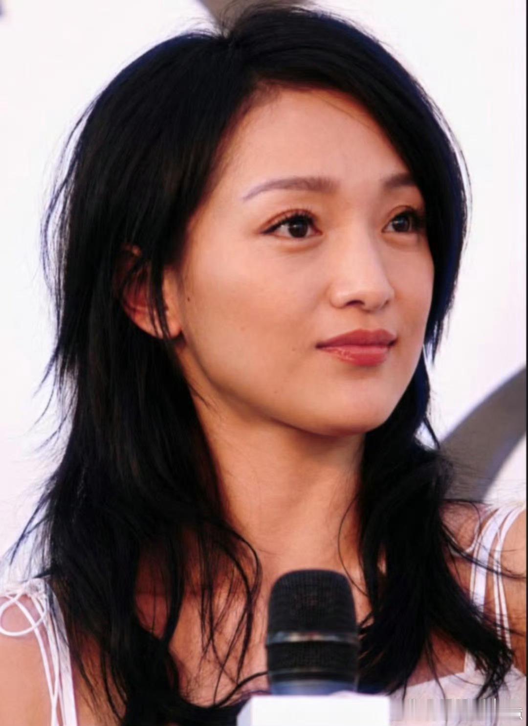 早期周迅怎么会美成这样？ 