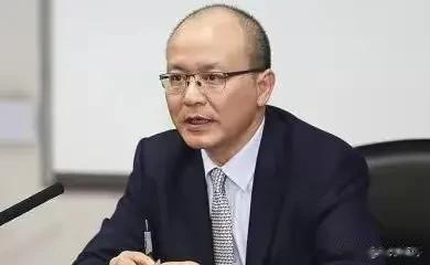 因年龄原因，胡跃飞辞去平安银行行长职务！

近日，权威媒体发布消息，平安银行发布
