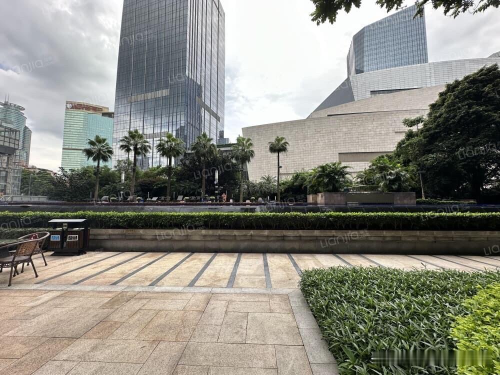 从1330万到772万，太古汇旁凯德天河新作也腰斩了

凯德天河新作，天河石牌桥
