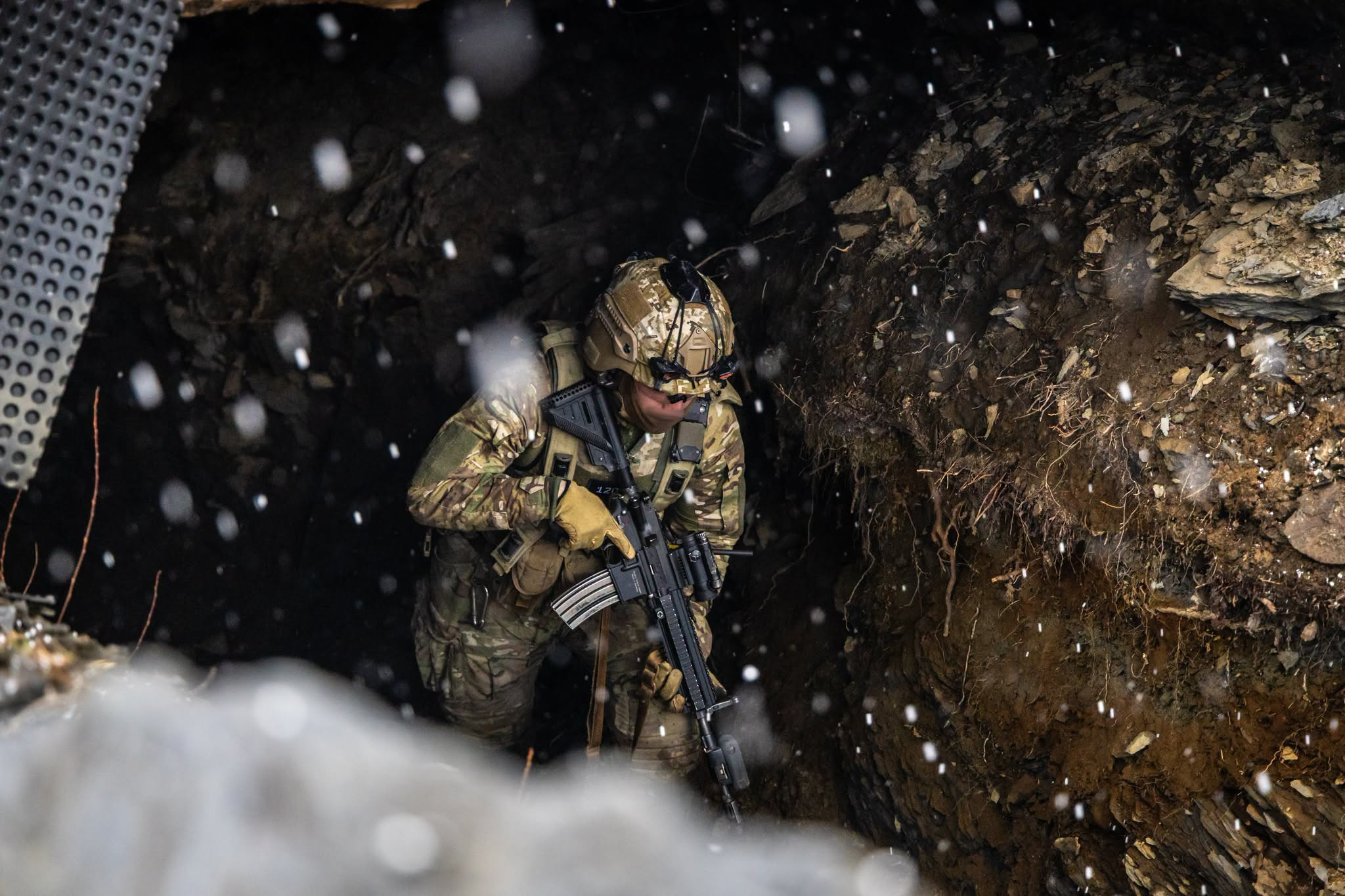 在挪威使用HK416N步枪接受培训的乌克兰武装部队成员烽火问鼎计划
