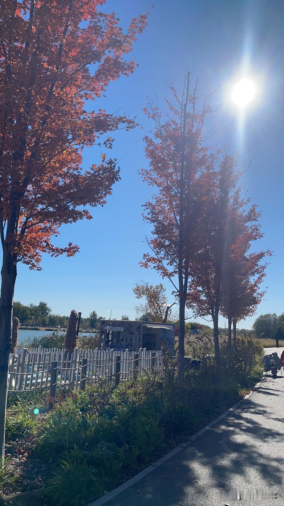 都觉得美国那个总统说话不靠谱！
……但是你要听话听音呀……
他说国防部改战争部…