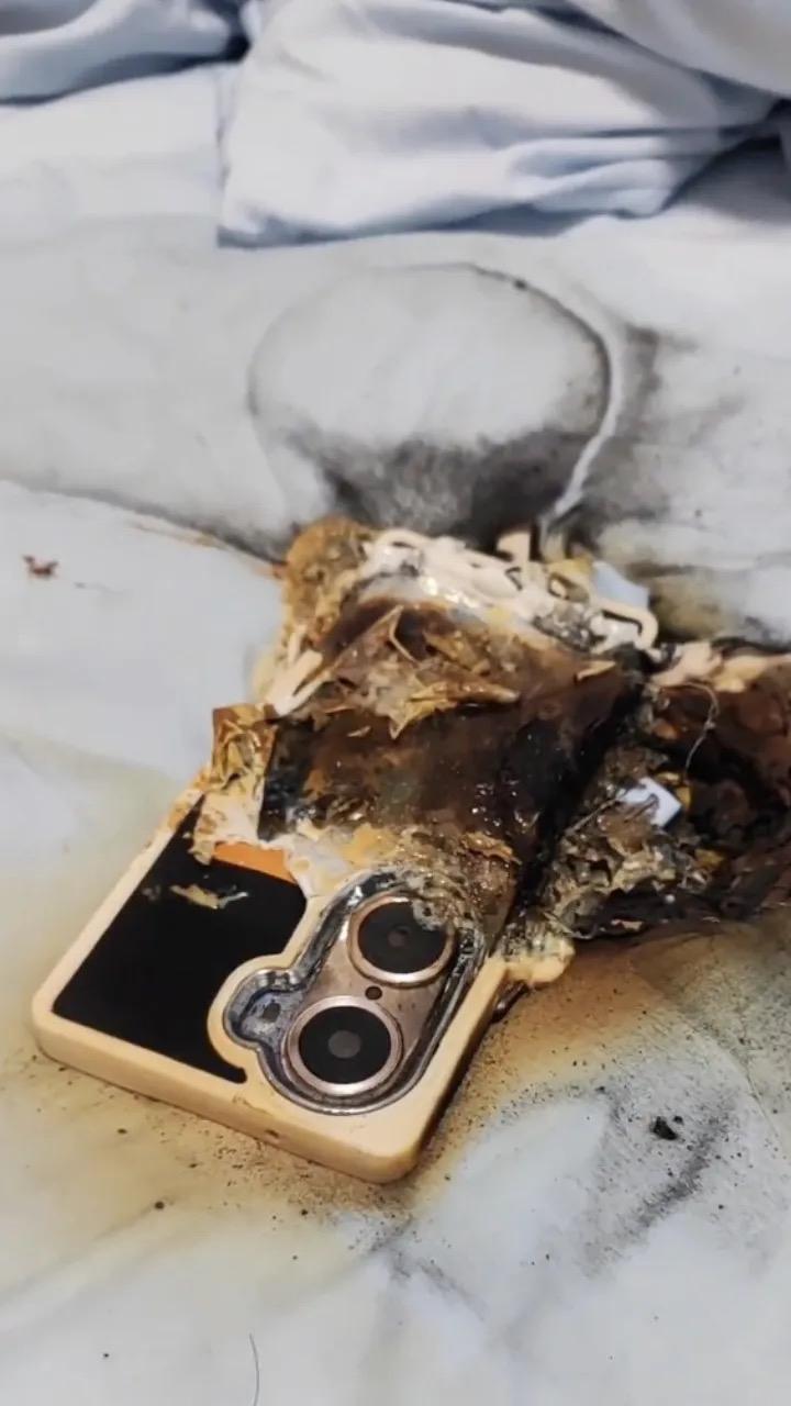 近日，一则关于女子在充电至天亮时手机爆炸导致全身70%烧伤的新闻引发了广泛关注。