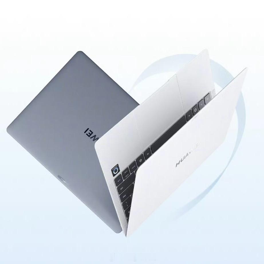 看了几个华为MateBook Pro的体验视频，我承认我是真的心动了，970g的