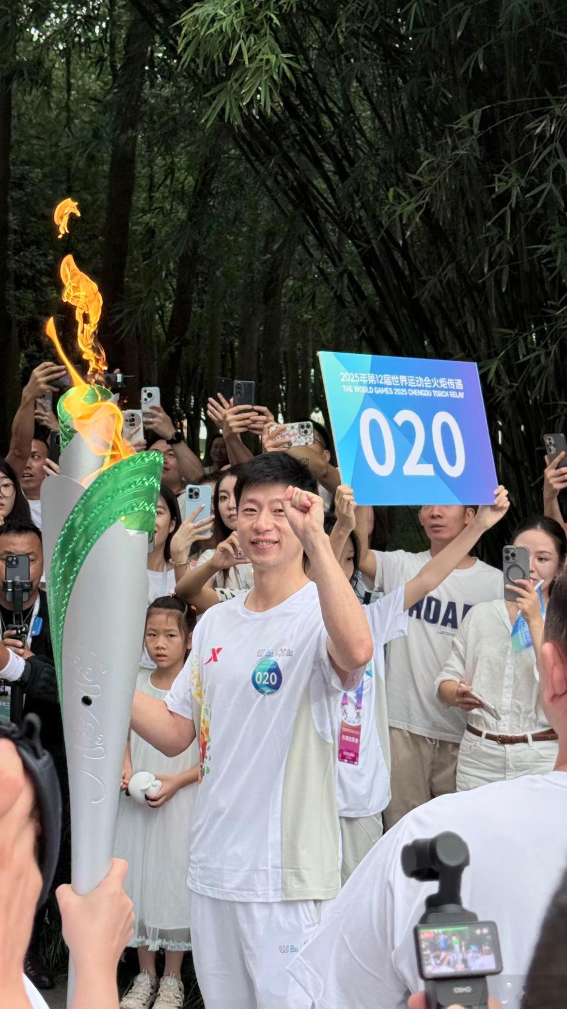 终于啊啊啊这个好清楚的抓球马龙 ​​​