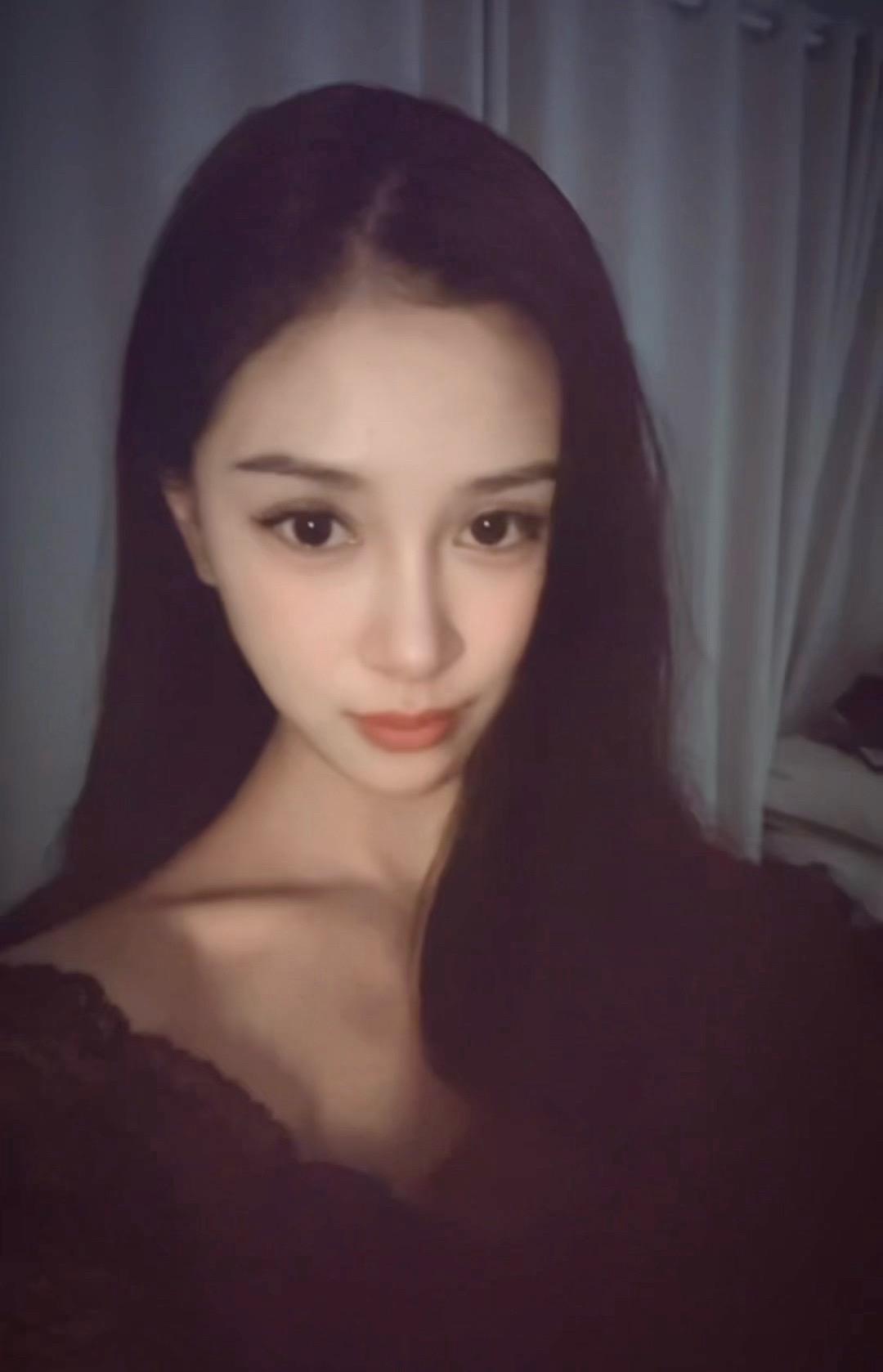 心脏又不在中间  对你偏心点怎么啦