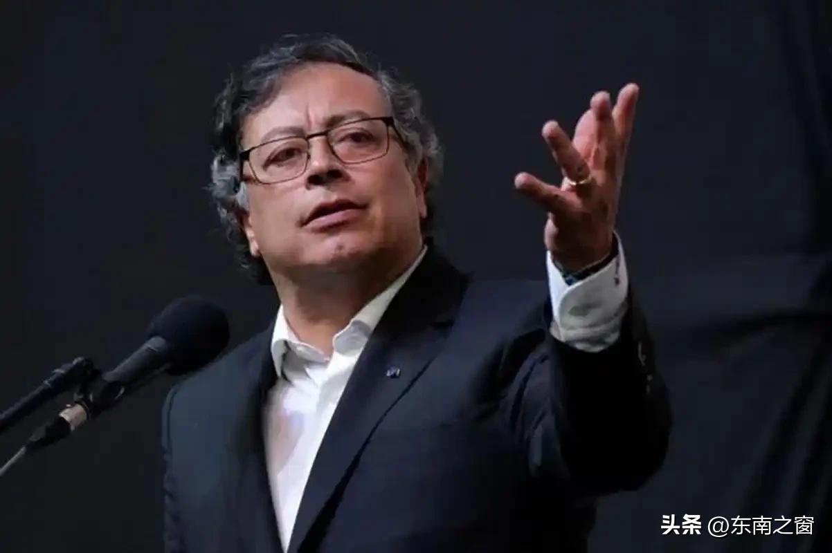 燃爆联合国！佩特罗这5个“硬刚观点”，直接把美以架在火上烤！
 
佩特罗在联合国