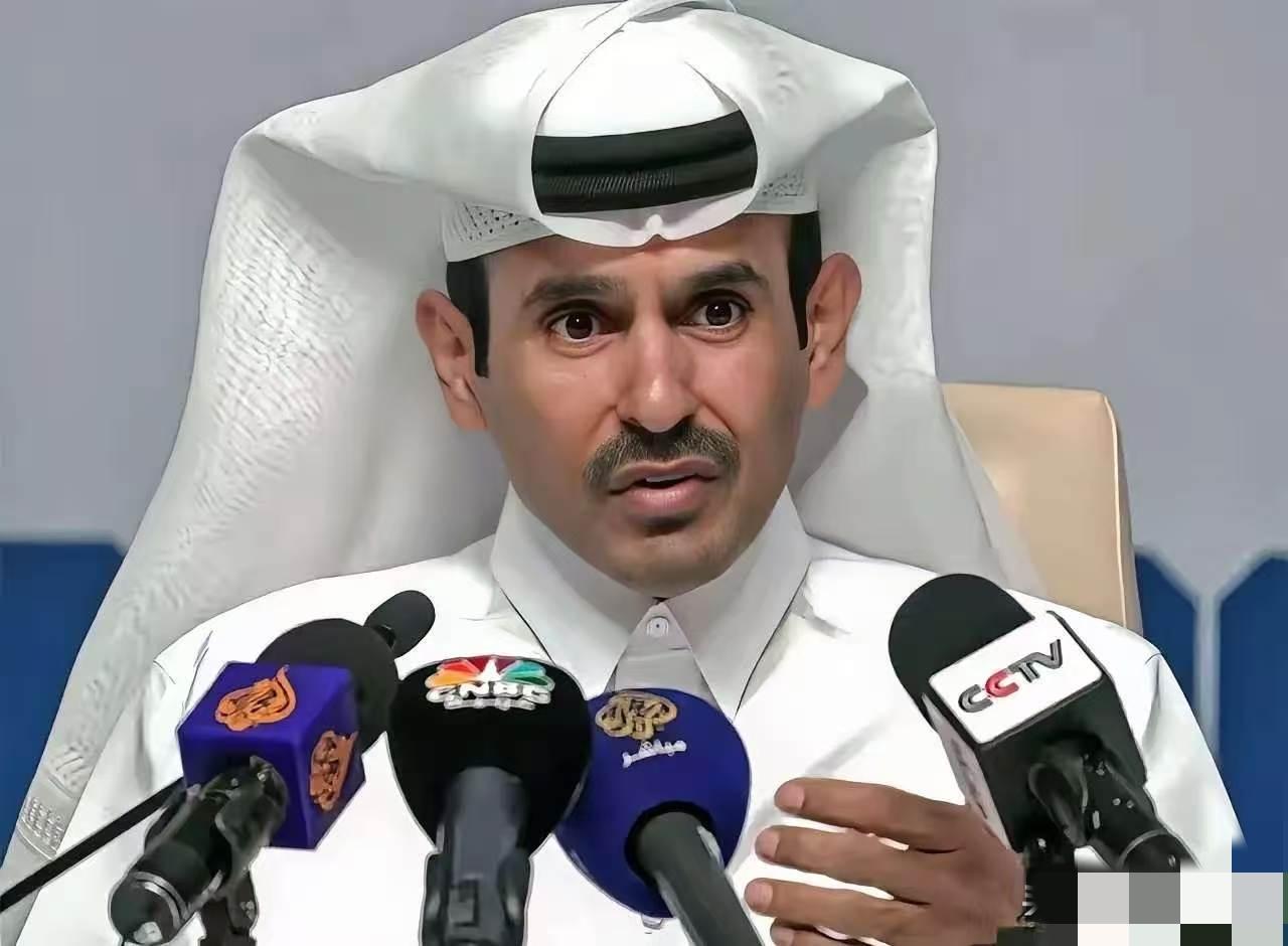 五枚导弹，拦下四枚，就那漏网的一枚，不偏不倚，正好砸中。
炸的不是别的地方，是卡