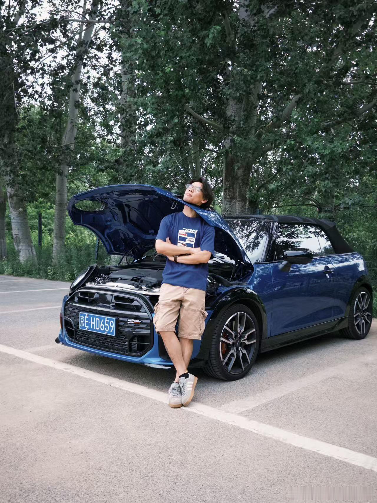 胖哥汽车频道[超话] 偶尔也需要思考，男人的梦想到底是什么呢[并不简单] 生活我