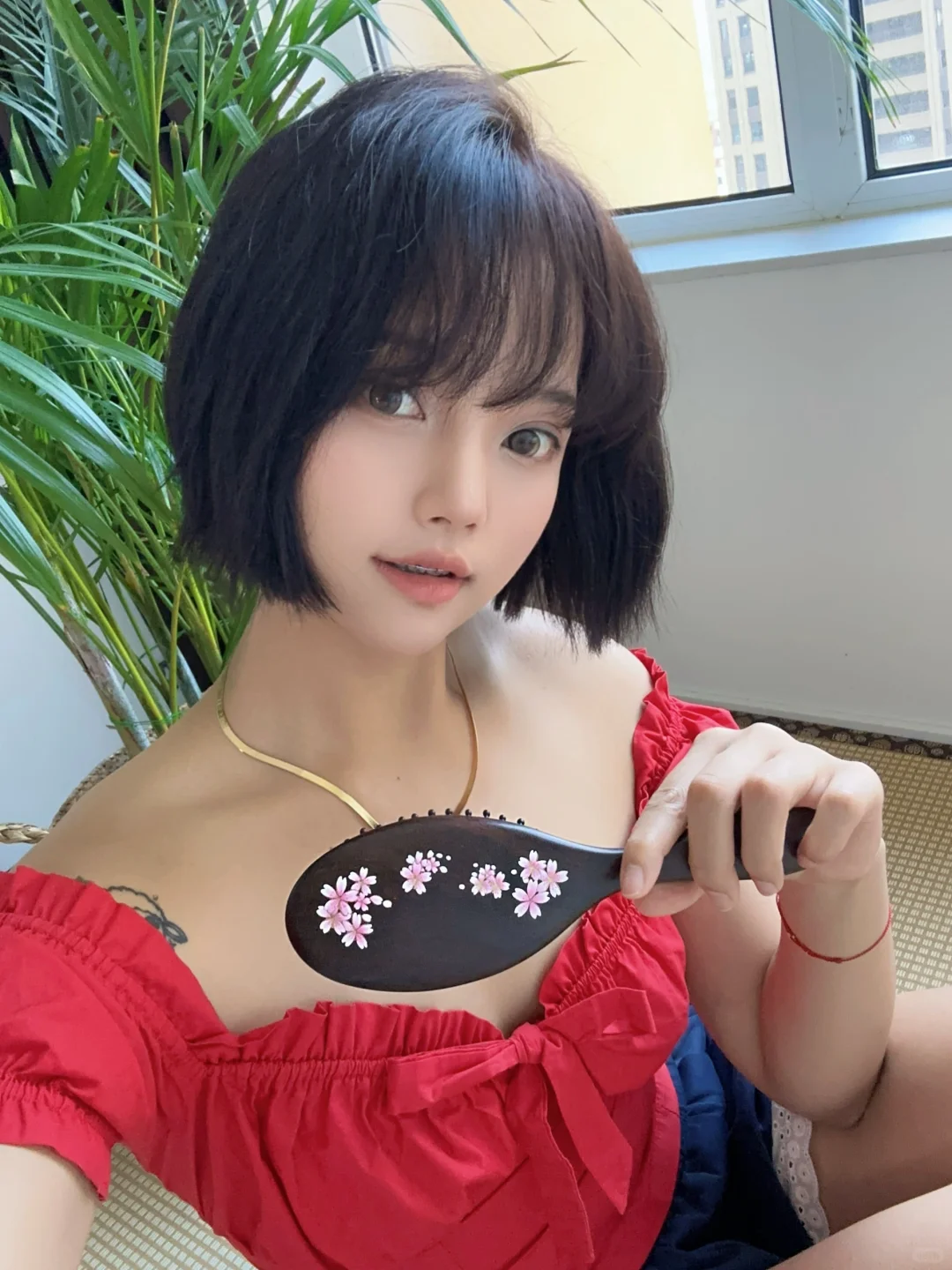 坚持每天梳头100下