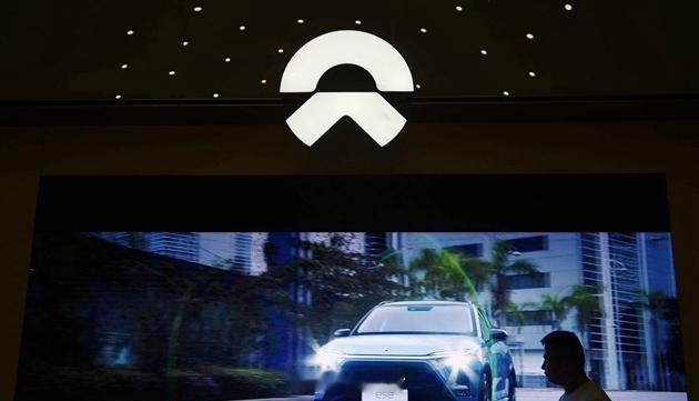 【蔚来旗下充电站突破5000座，充电桩超2.8万根】发文，宣布随着旗下“上海闵行