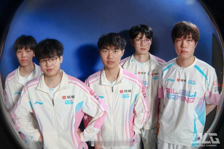 统治开始！BLG横扫WBG与iG并列LPL登峰组第一今日LPL第二赛段BLG成功