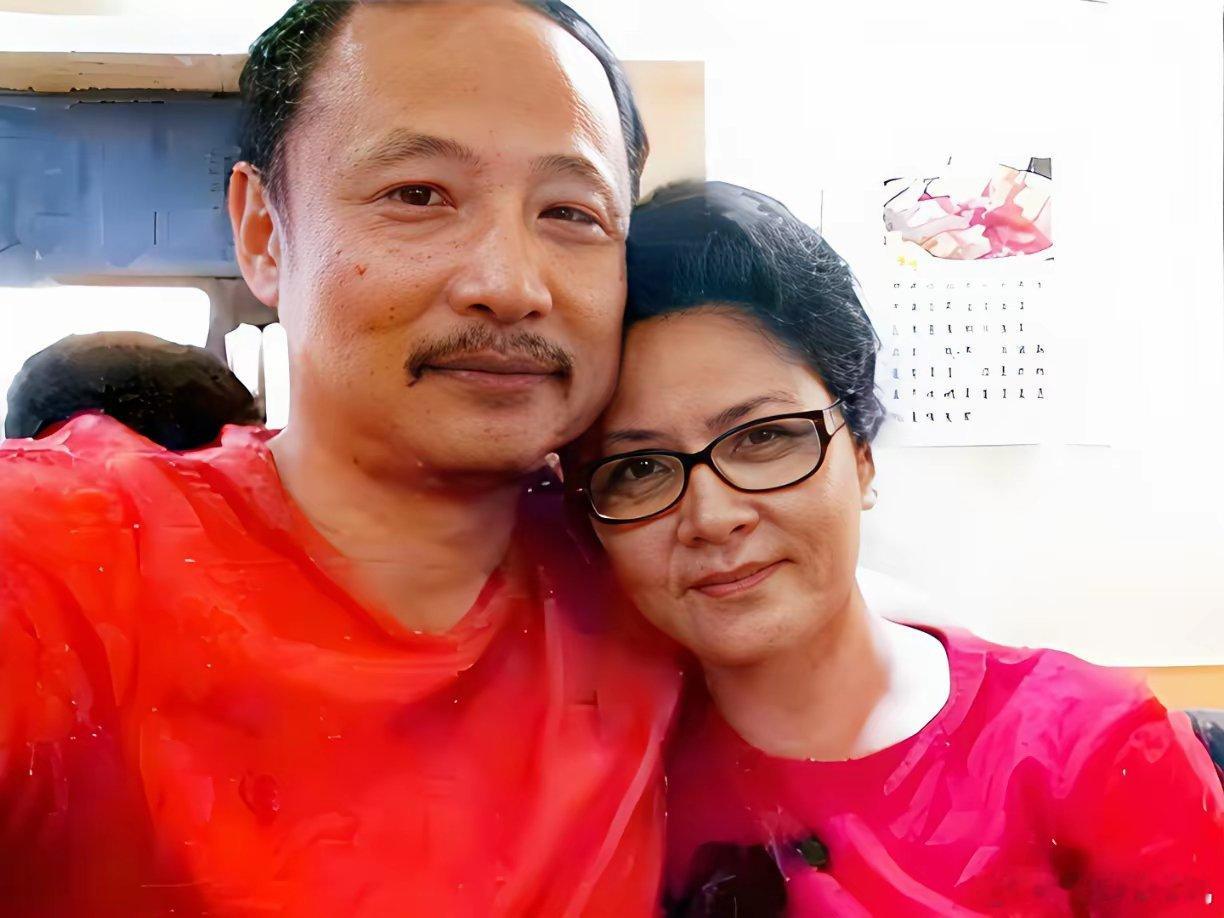 说白了，周野芒不再隐忍，而要告奚美娟，原因很简单，到底还是触碰到了周野芒的底线。