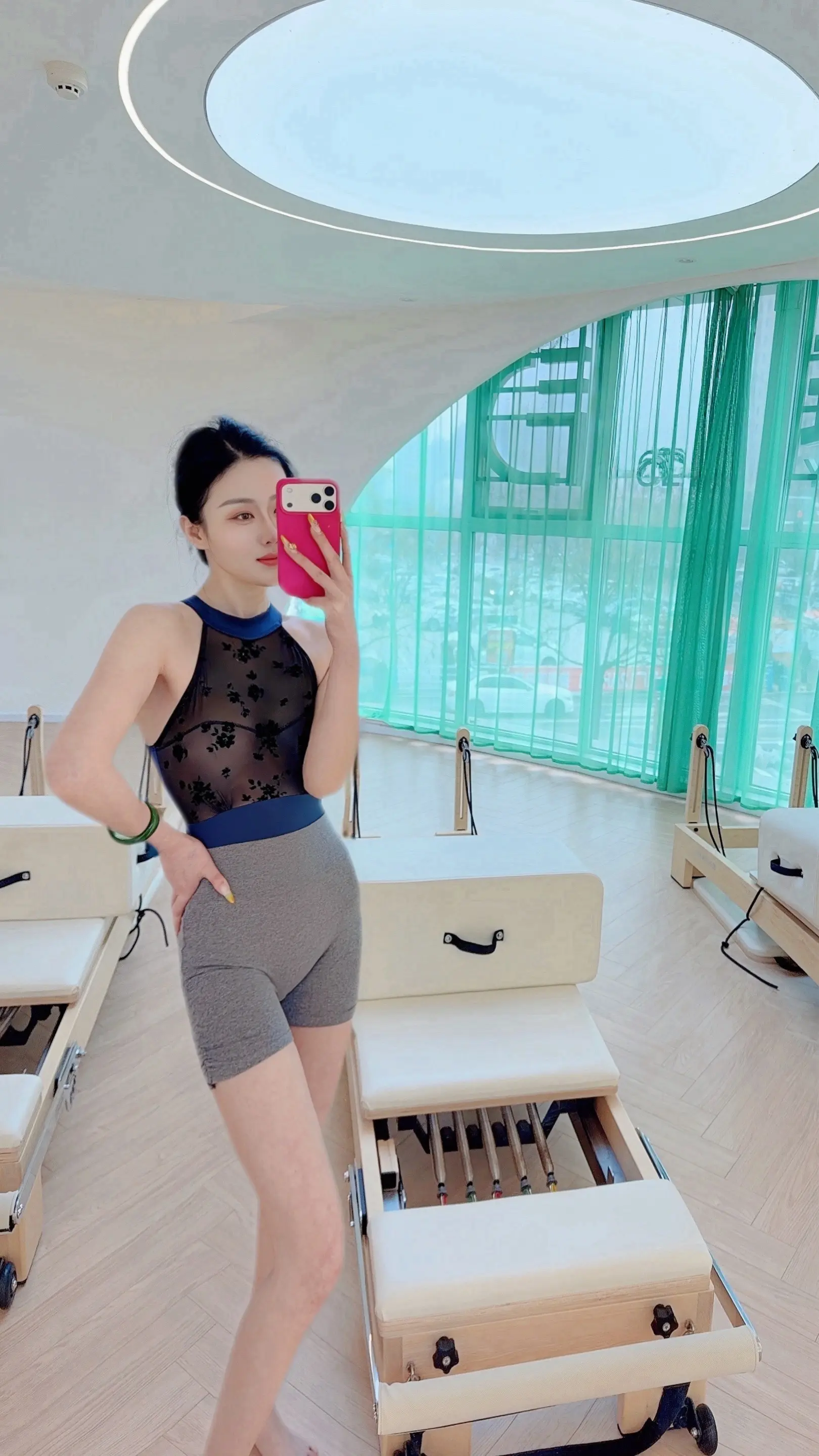 想身材变好精致的外表背后是恰到好处的自律与自爱