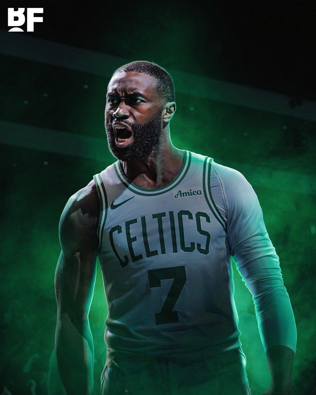 杰伦-布朗最近5场比赛的表现：42 PTS, 4 REB, 4 AST, 1 S