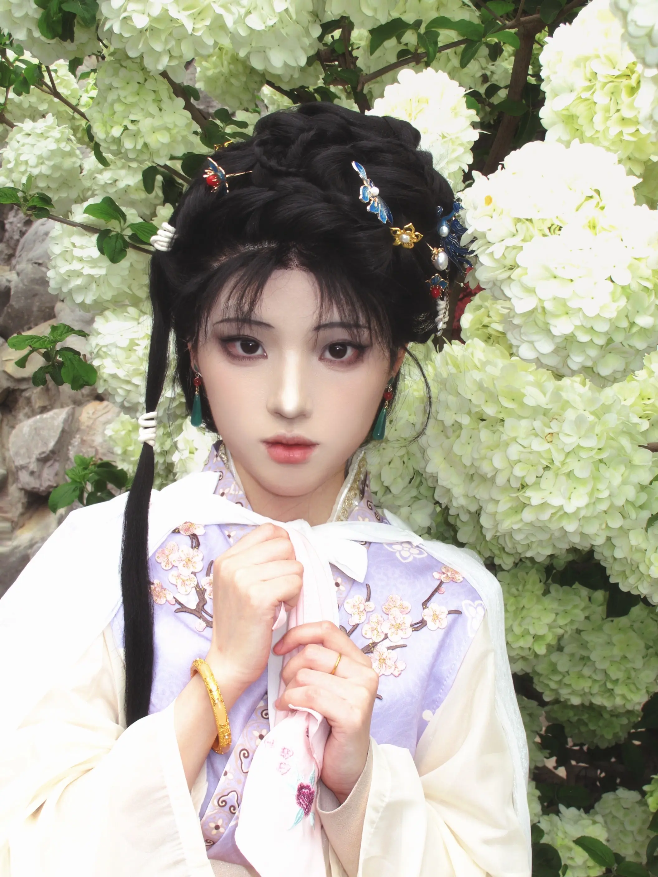 荣国府风水咬人。