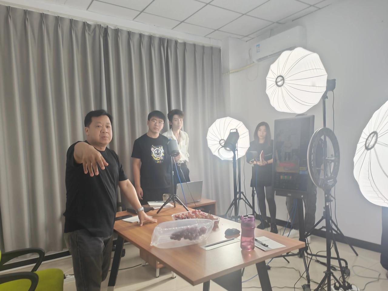 出轨对于家庭和伴侣关系的伤害是严重而长久的。如果你是一位女性，已经出轨并感到内疚