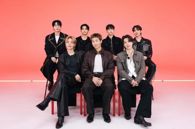 【Edaily】[防弹少年团《ARIRANG》，连续25周进入英国Officia