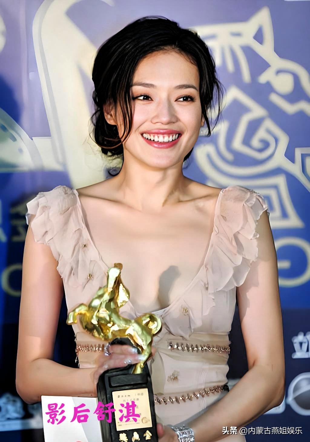 2001年戛纳红毯上，一个台湾女明星面对外国主持人的犀利提问，竟然面不改色地说出