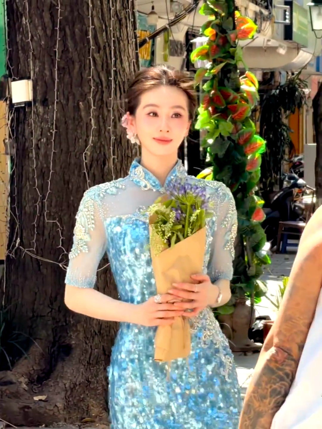 刘诗诗顶流中的顶流，只要和刘诗诗有关的都能跟着火，化妆师秒破万，高光腮红多次加库