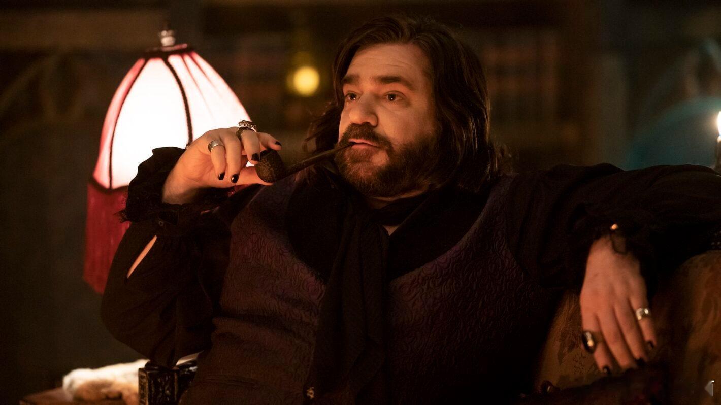 【吸血鬼给福尔摩斯配音】《吸血鬼生活》男星Matt Berry加盟CBS新剧《华