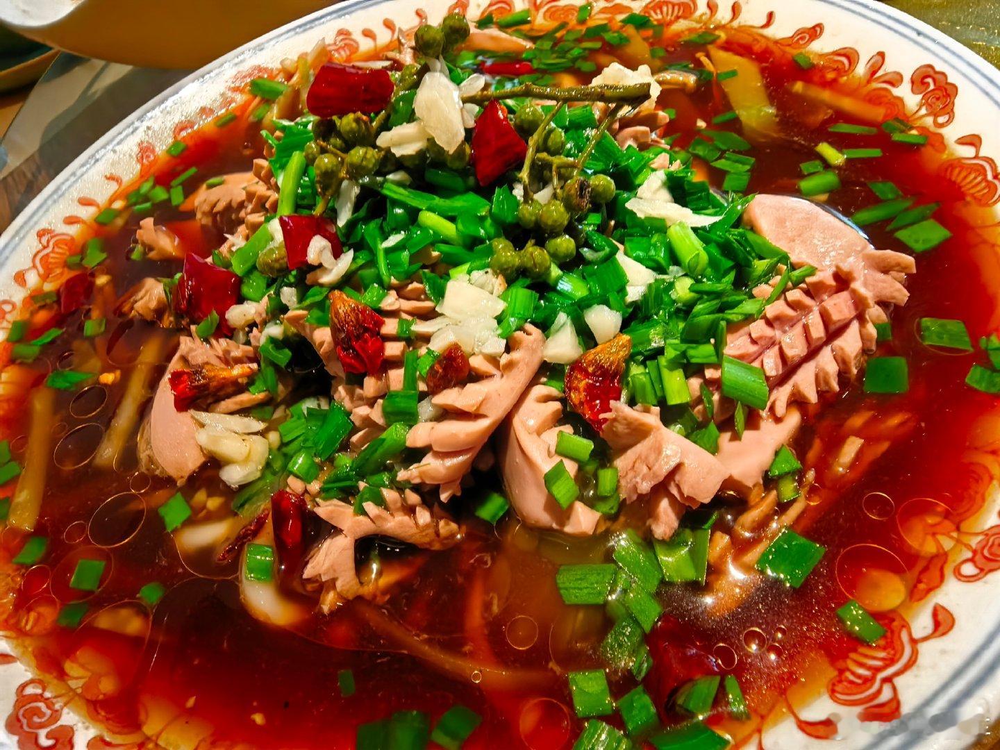 腰花的两种吃法，热和凉拌，都好吃 ​​​