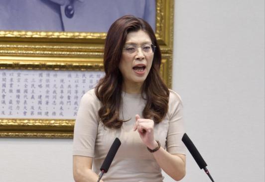 中国国民党主席郑丽文发表声明。
 
5月26日，针对马英九基金会风波不断，郑丽文