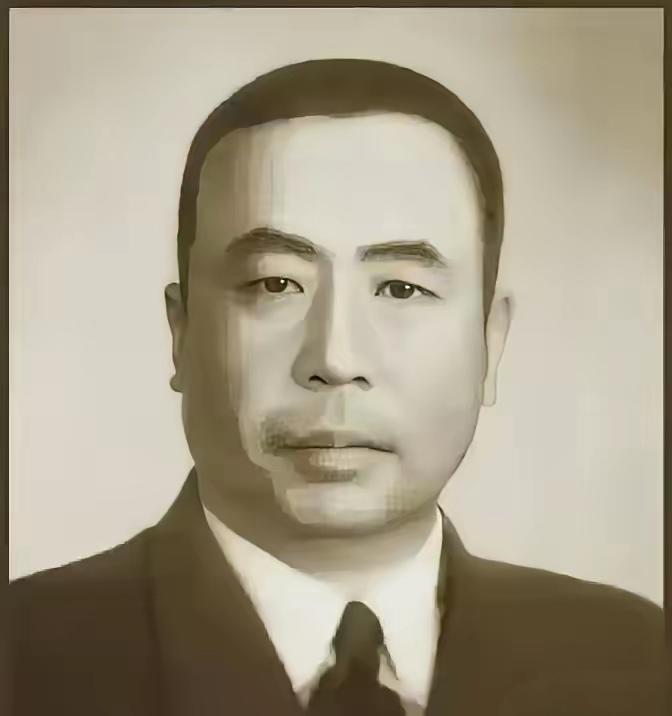 1949年冬天，台北街头寒风刺骨。陈宝仓把妻子和四个孩子送上开往香港的货轮时，最