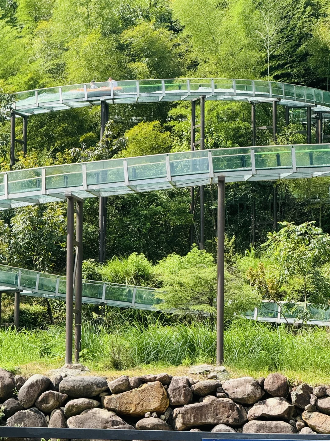 龙井峡漂流  泼水狂欢[礼花] 刺激又好玩