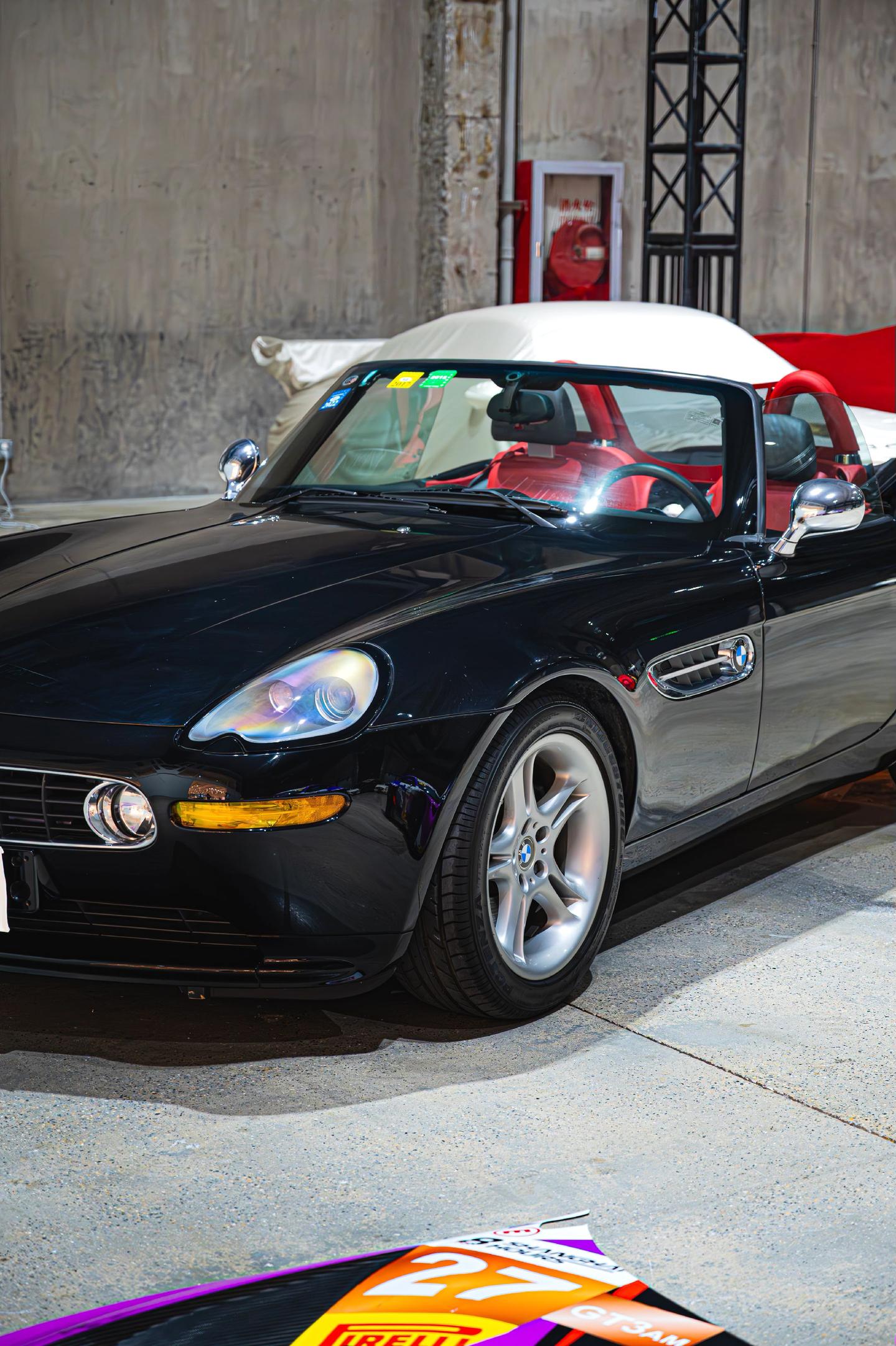 Only BMW.黑色的Z8头一回见，mini依旧风韵犹存  两台M4...