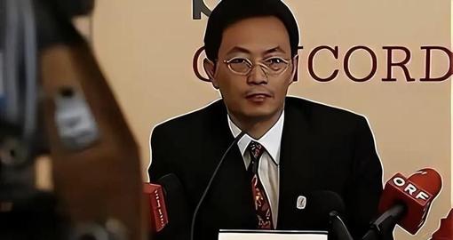 “中国分7国、为美赴死！”曾任职北大新闻学院副教授的焦国标，却狂言中国分七国，甘