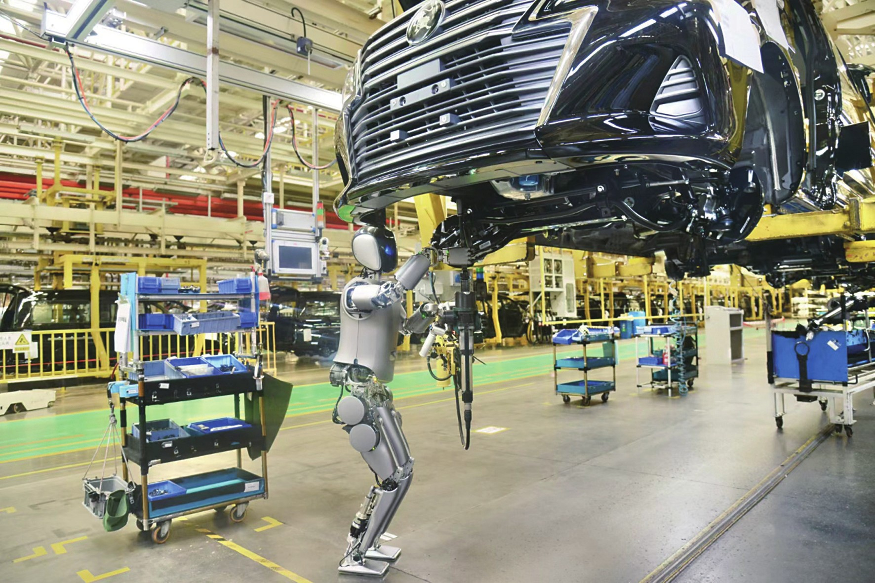 【9月份中国工业机器人产量达7.63万套】11月3日消息，机器人产量的快速增长，