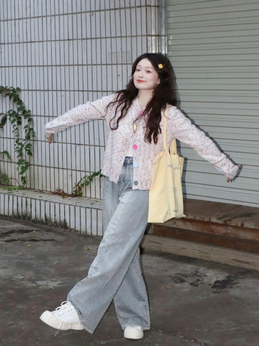 微胖女孩秋天的漂亮衣服也太多啦！！！