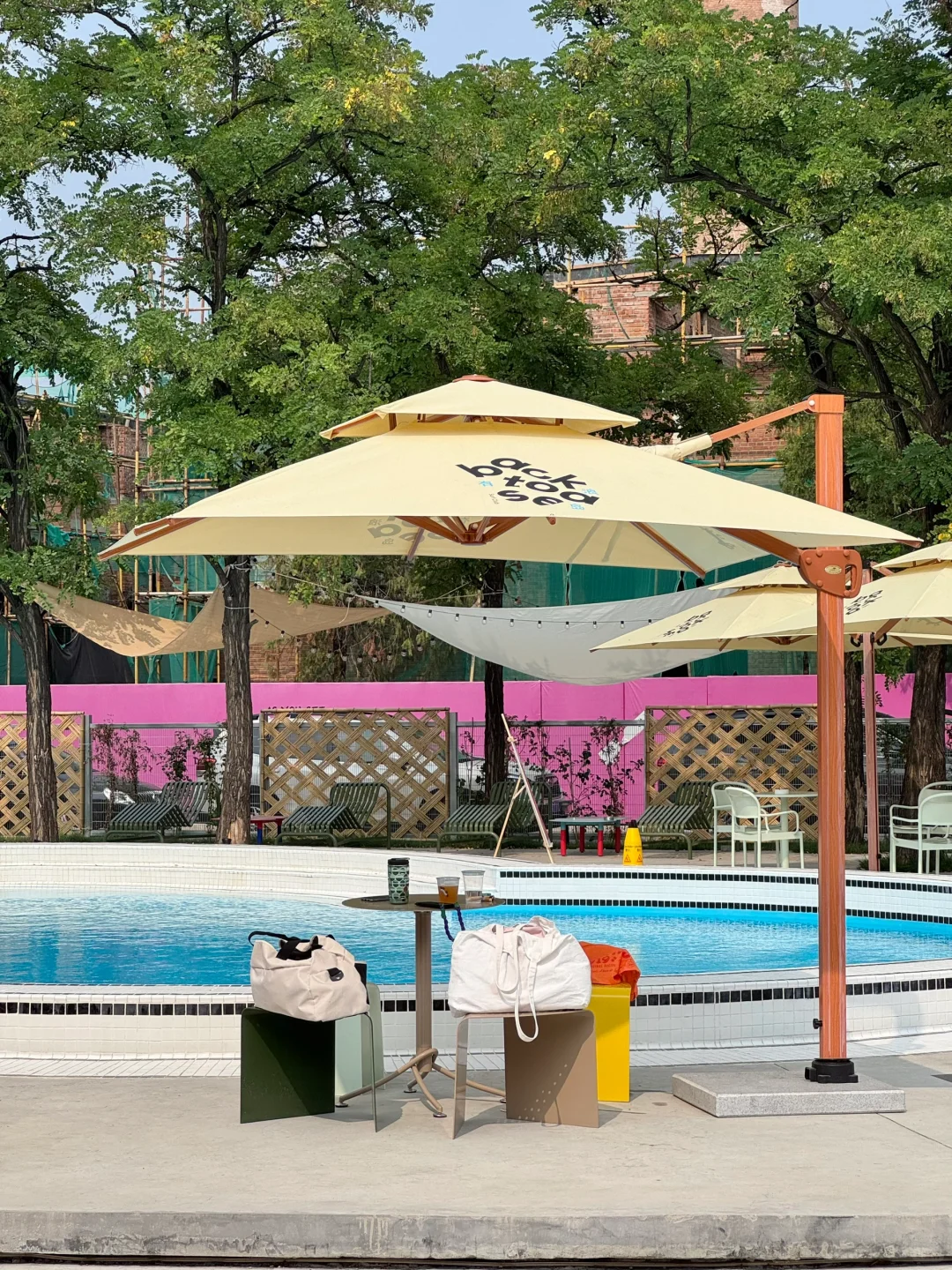 北京新店！泳池沙滩咖啡馆🏖️超chill！！