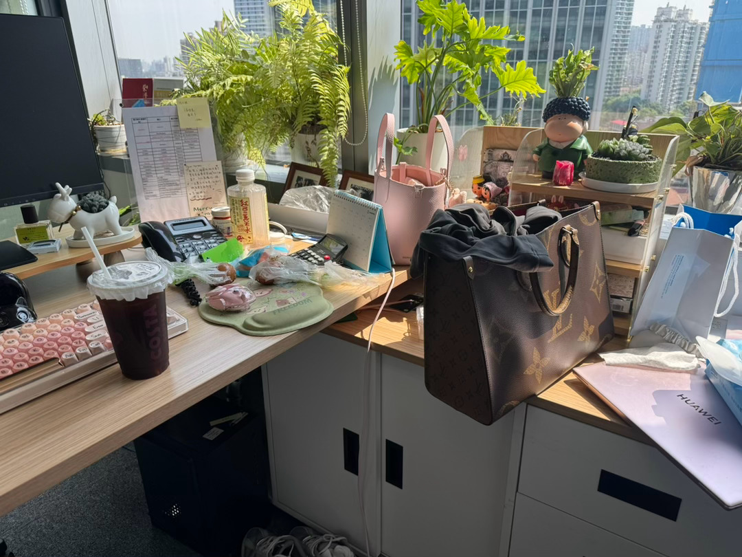 桌面状态反映忙碌程度