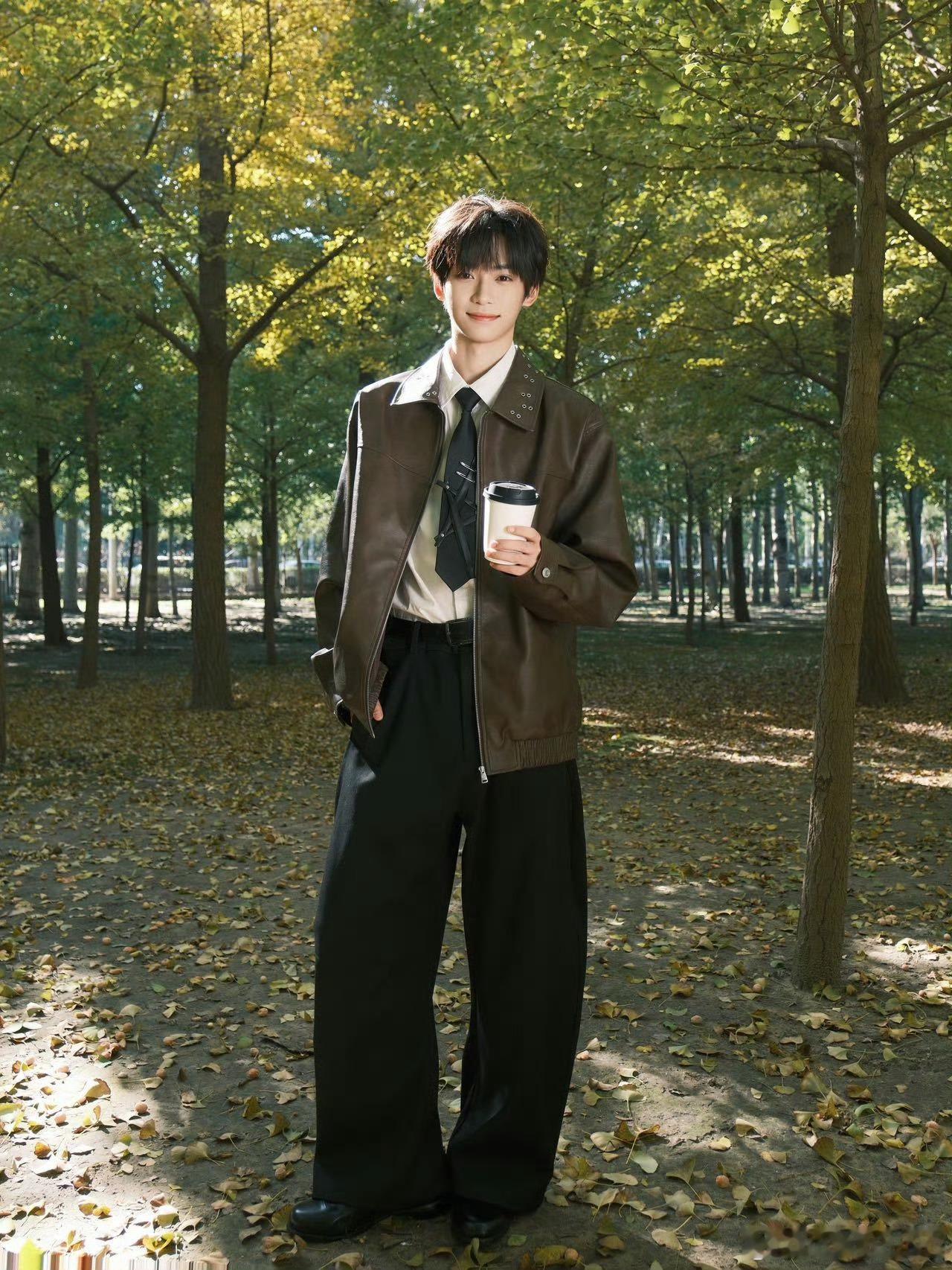 青年歌手梓渝 🔮梓渝的唱游地图🔮˙·“零碎的岛屿，漫天的星河，都会化作羽毛带